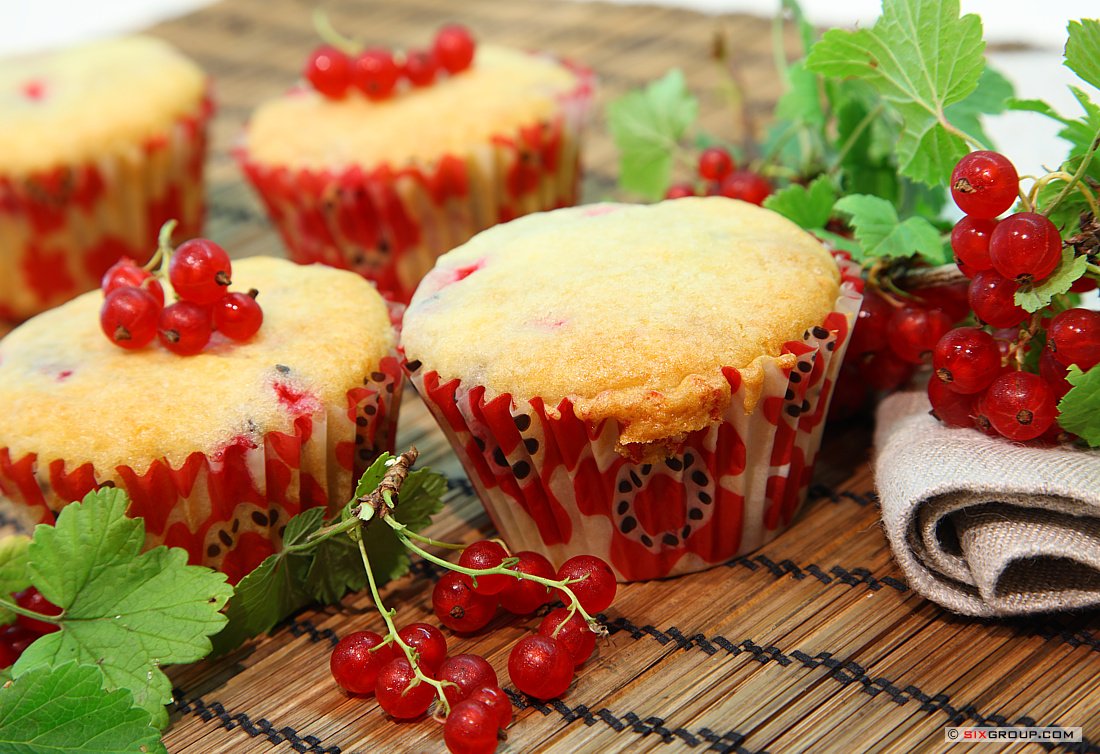 süss - Johannisbeer- Muffin - www.muffins.eu : Koch- und Backrezepte ...